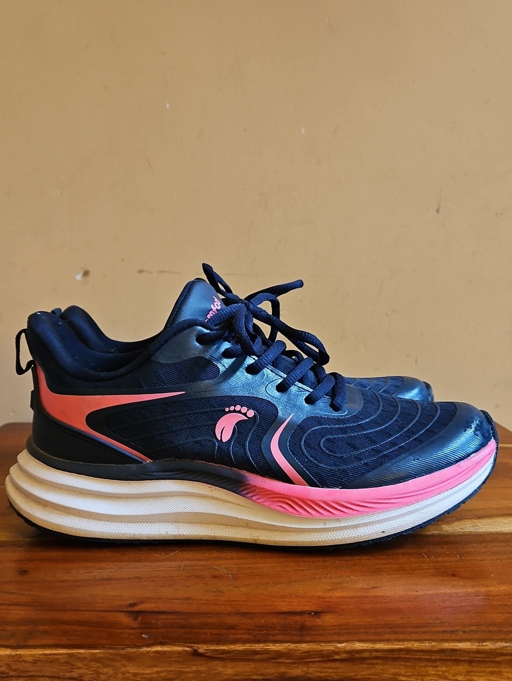 Orthocomfoot Women's Sneakers Sz.8.5